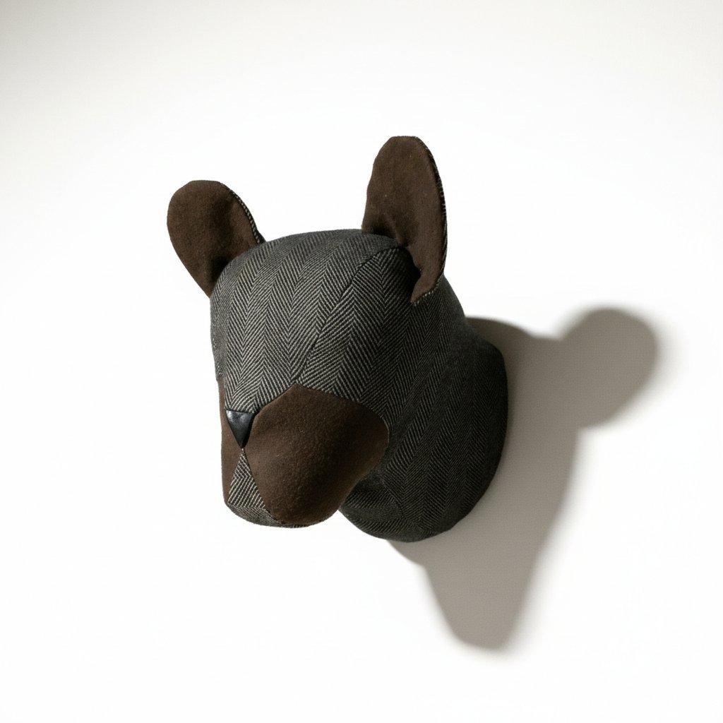 Cabeza perro bulldog francés de tela 2 bulldog vista lateral lado izquierdo, arte textil decorativo