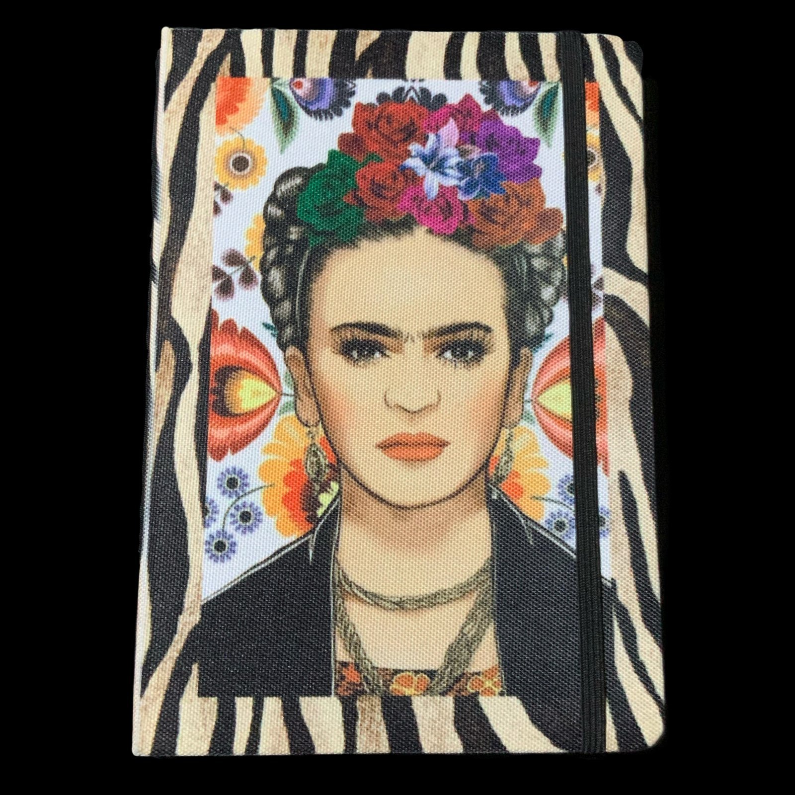 Libreta Frida 1 libreta bloc, Frida Kahlo, tapas rígidas en suave tejido rpet de plástico reciclado, ligera, y respetuosa con el medio ambiente 100 hojas