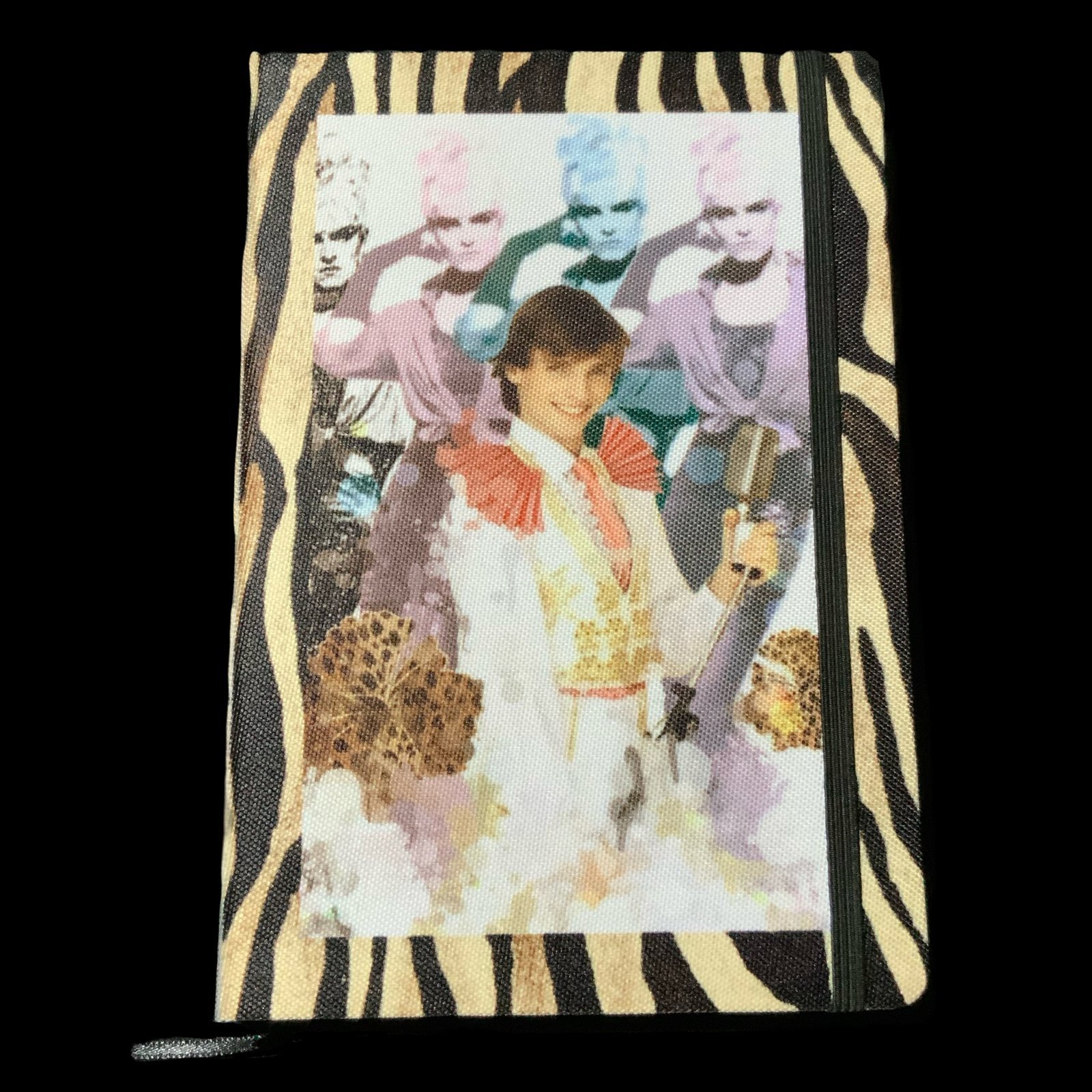 Libreta Bose letal 1 libreta bloc, Miguel Bose, tapas rígidas elaboradas en suave tejido rpet de plástico reciclado, ligera, y respetuosa con el medio ambiente 100 hojas