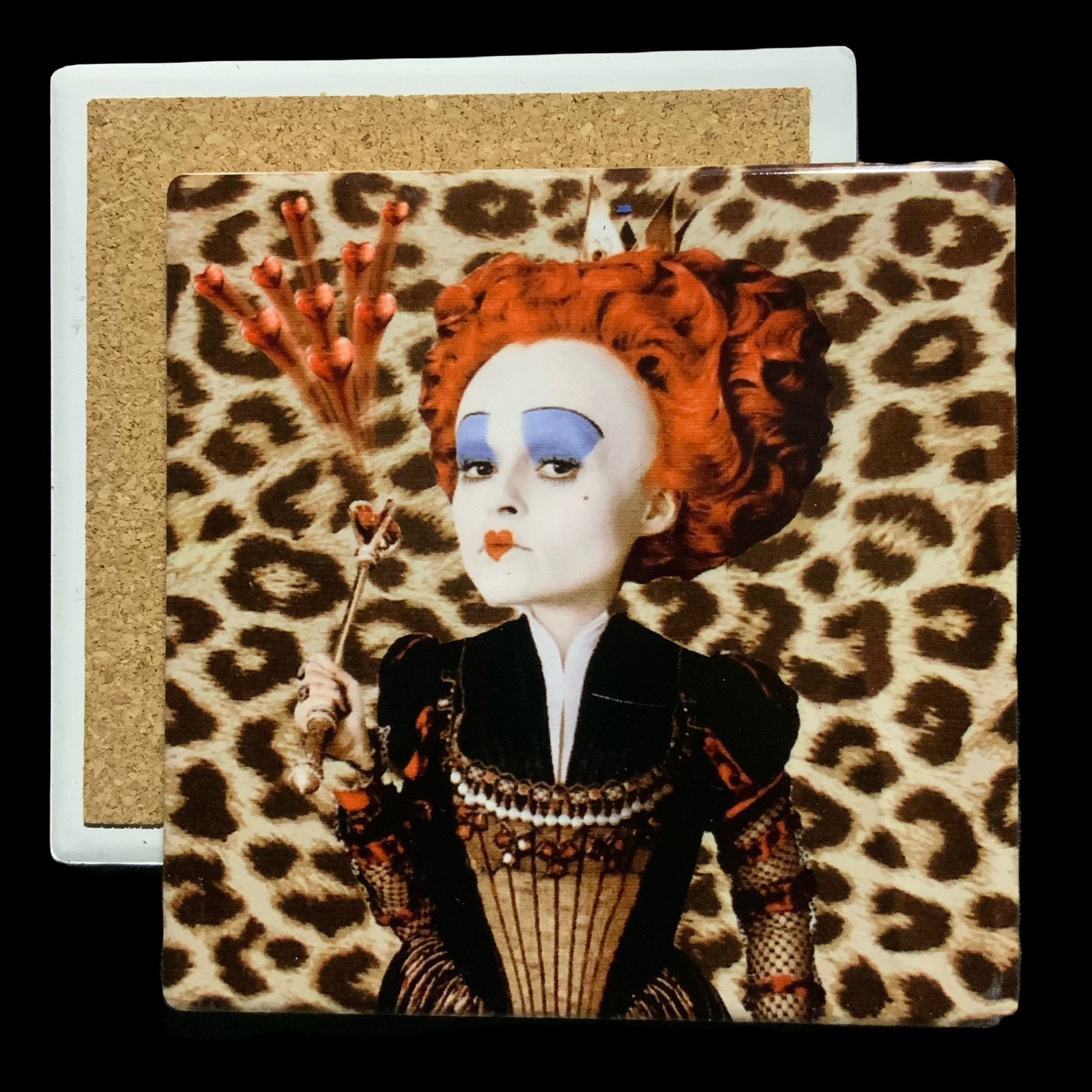 Posavasos reina de corazones 1 Posavasos de Cerámica con diseño de La Reina de Corazones - colección - smaap