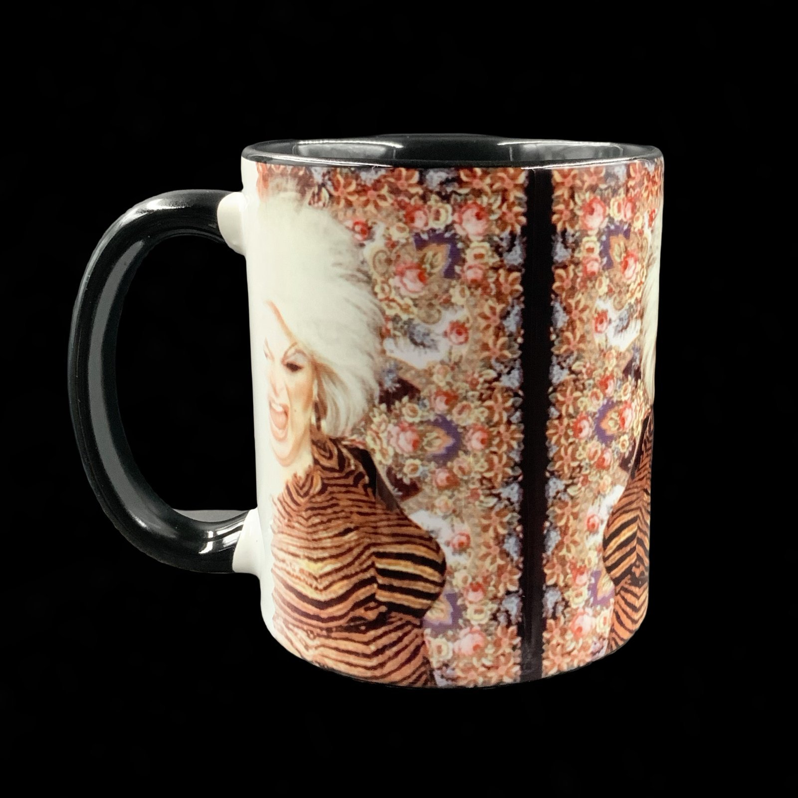 Taza Divine 2 Taza Divine, vista detalle lateral izquierdo, ceramica